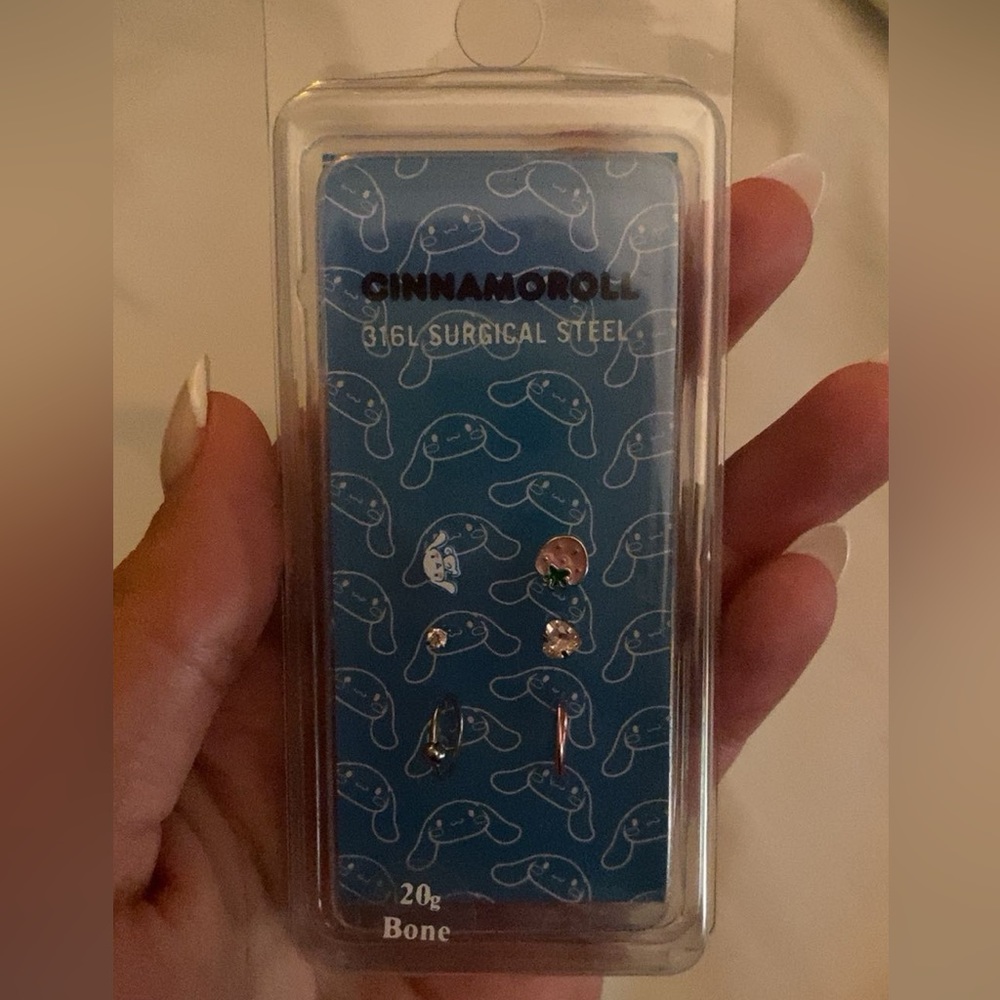 Cinnamon roll nose piercings| 20g bone version